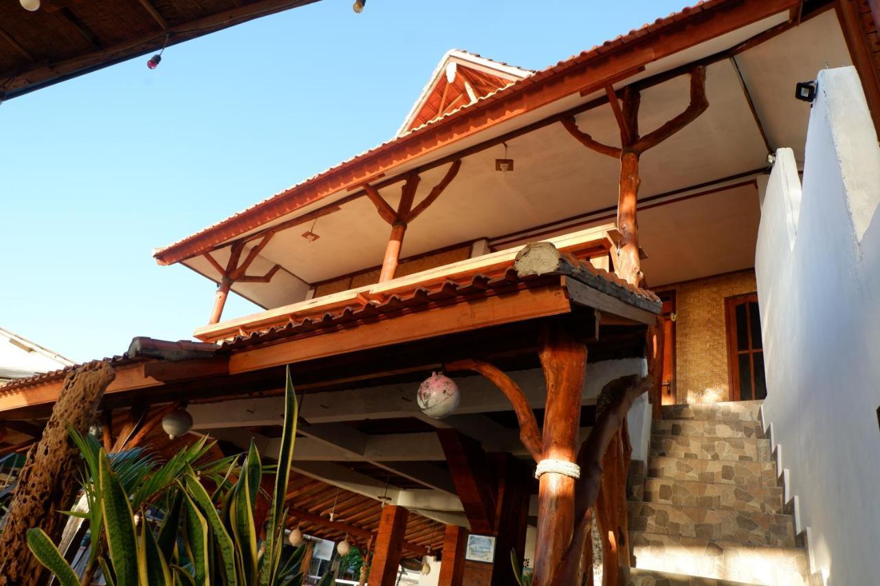 Santai Warung Bali Hotel Jimbaran  Luaran gambar